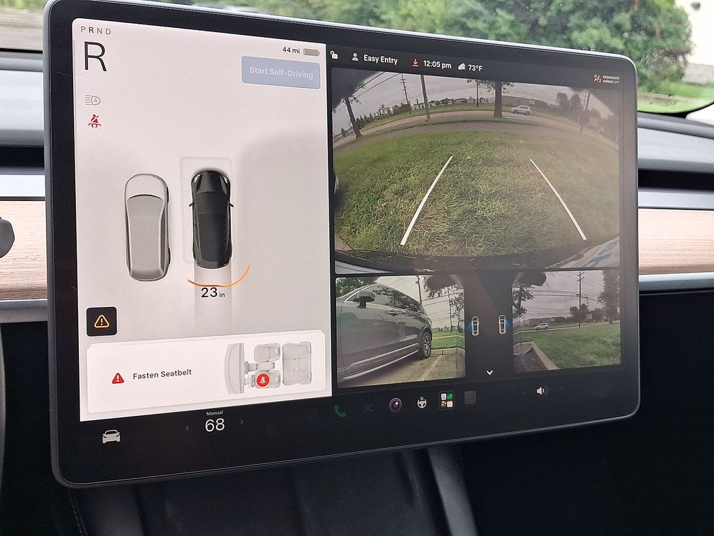 Thumbnail: 2021 Tesla Model 3 - 17