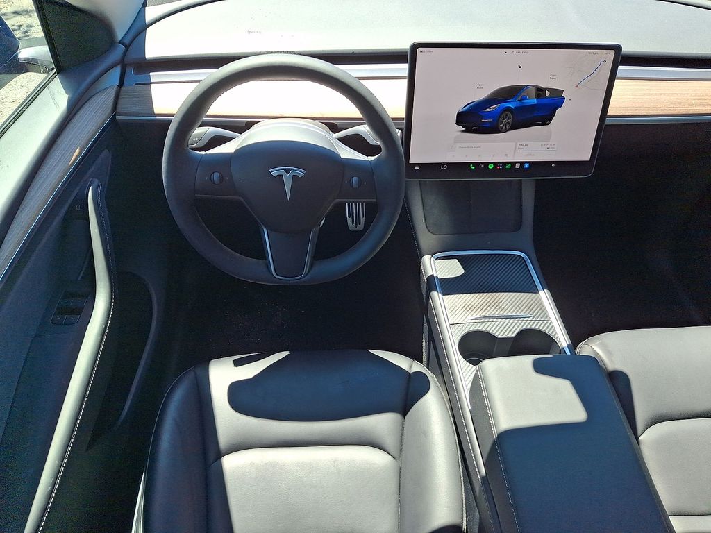 Thumbnail: 2025 Tesla Model Y - 8