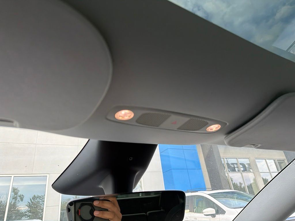 Thumbnail: 2023 Tesla Model Y - 21