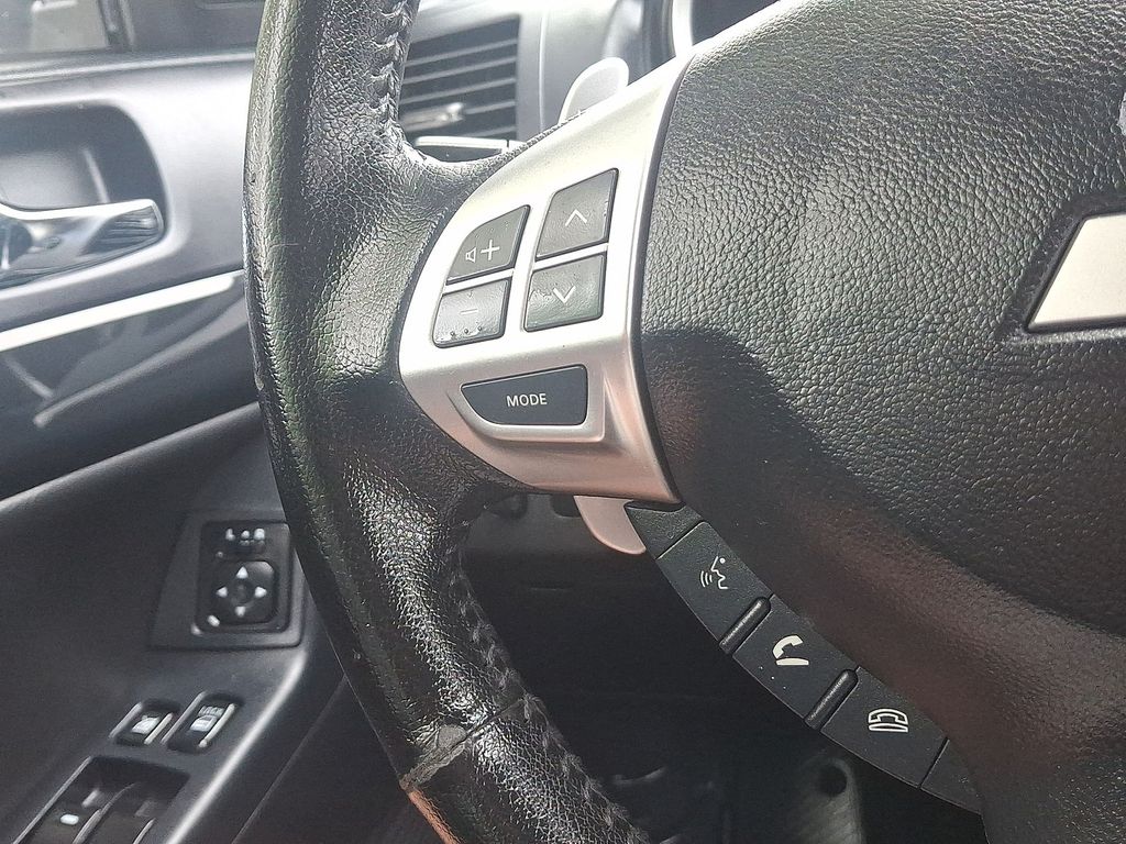 Thumbnail: 2015 Mitsubishi Lancer - 20