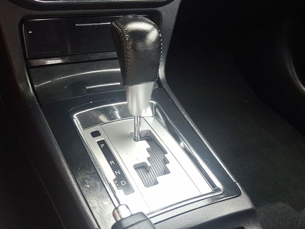 Thumbnail: 2015 Mitsubishi Lancer - 12