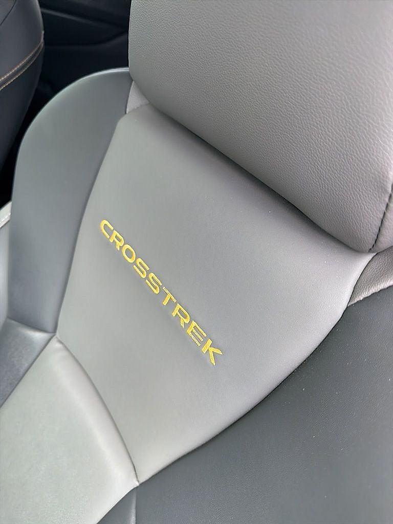 Thumbnail: 2022 Subaru Crosstrek - 18