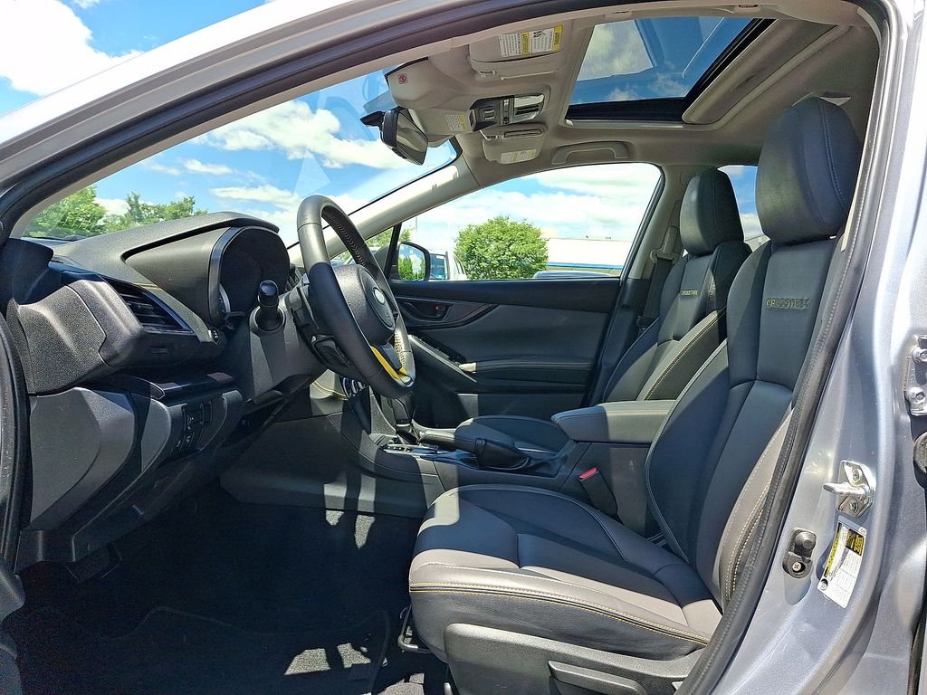 Thumbnail: 2022 Subaru Crosstrek - 9