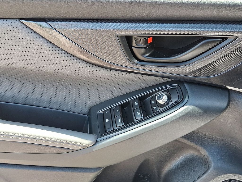Thumbnail: 2022 Subaru Crosstrek - 18