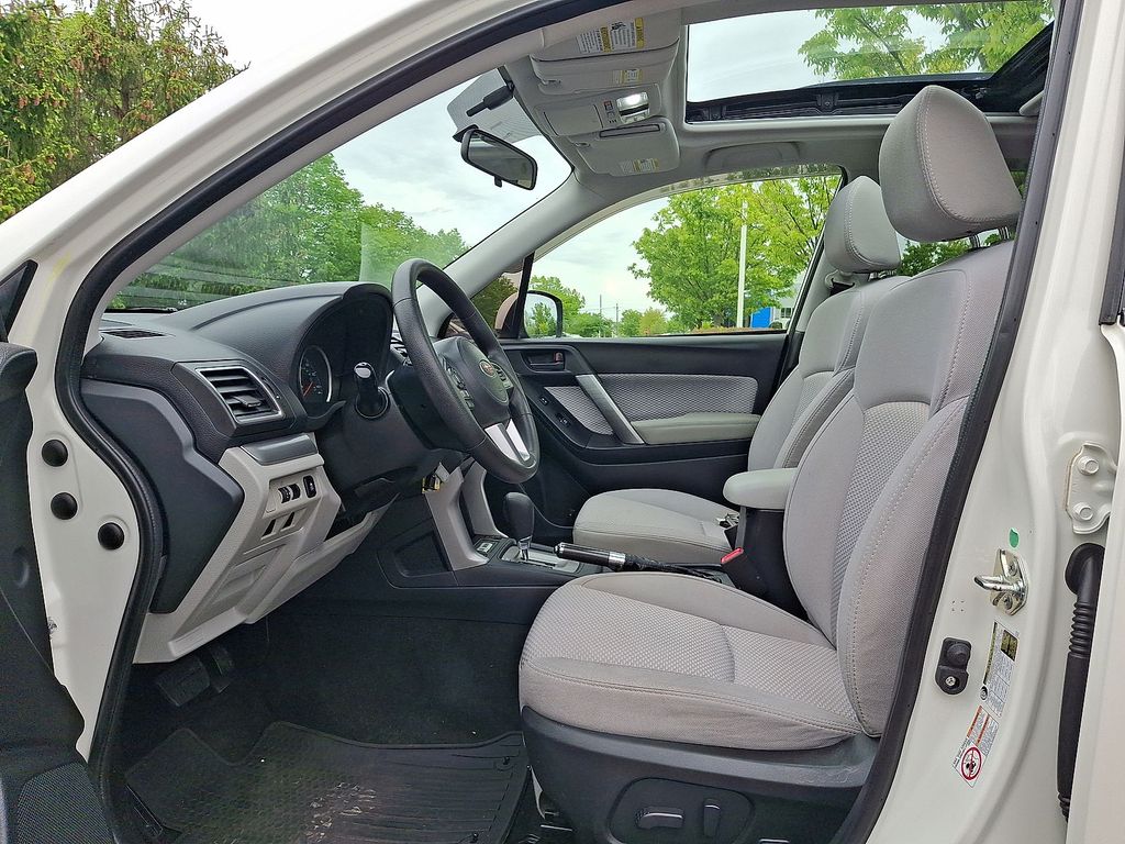 Thumbnail: 2018 Subaru Forester - 8
