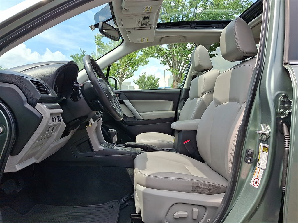 Thumbnail: 2014 Subaru Forester - 8