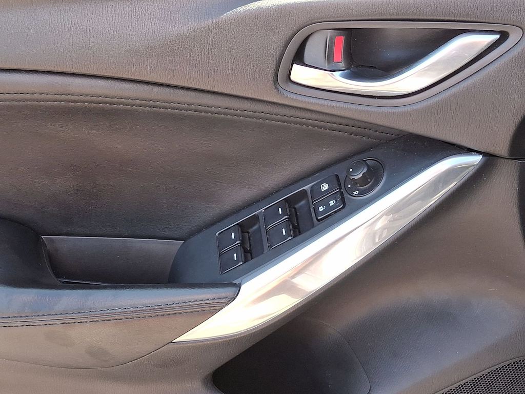 2015 Mazda Mazda6 i Touring 18