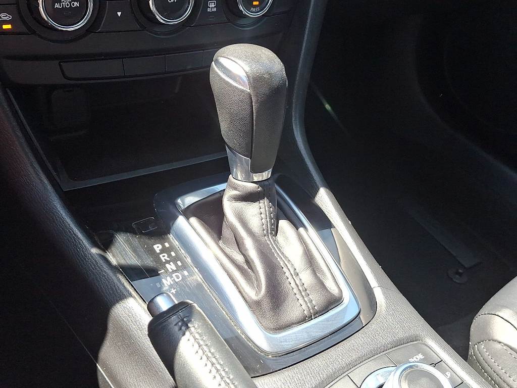 2015 Mazda Mazda6 i Touring 12