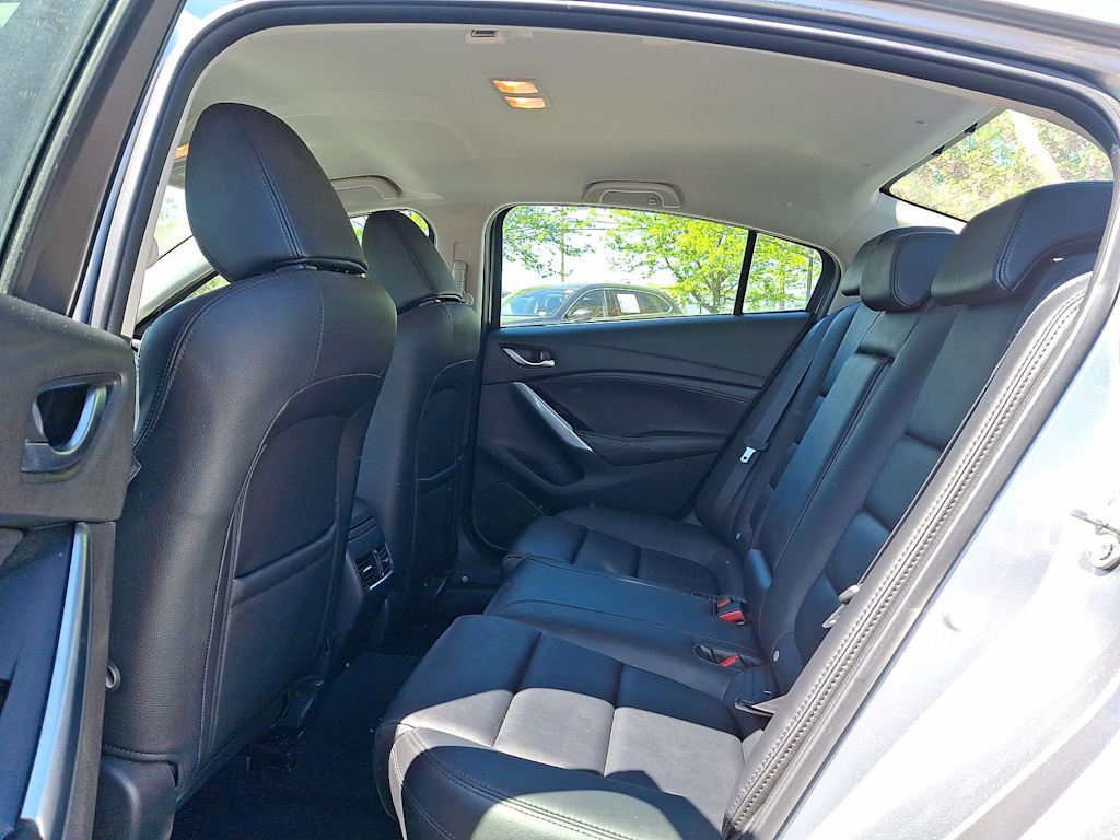 2015 Mazda Mazda6 i Touring 10