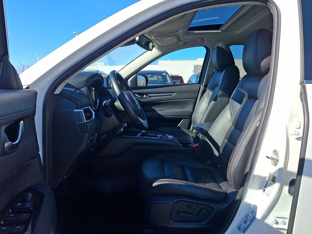 Thumbnail: 2023 Mazda CX-5 - 9