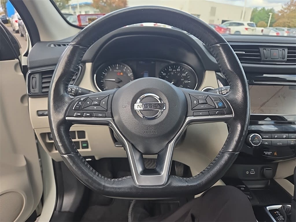 Thumbnail: 2019 Nissan Rogue Sport - 2