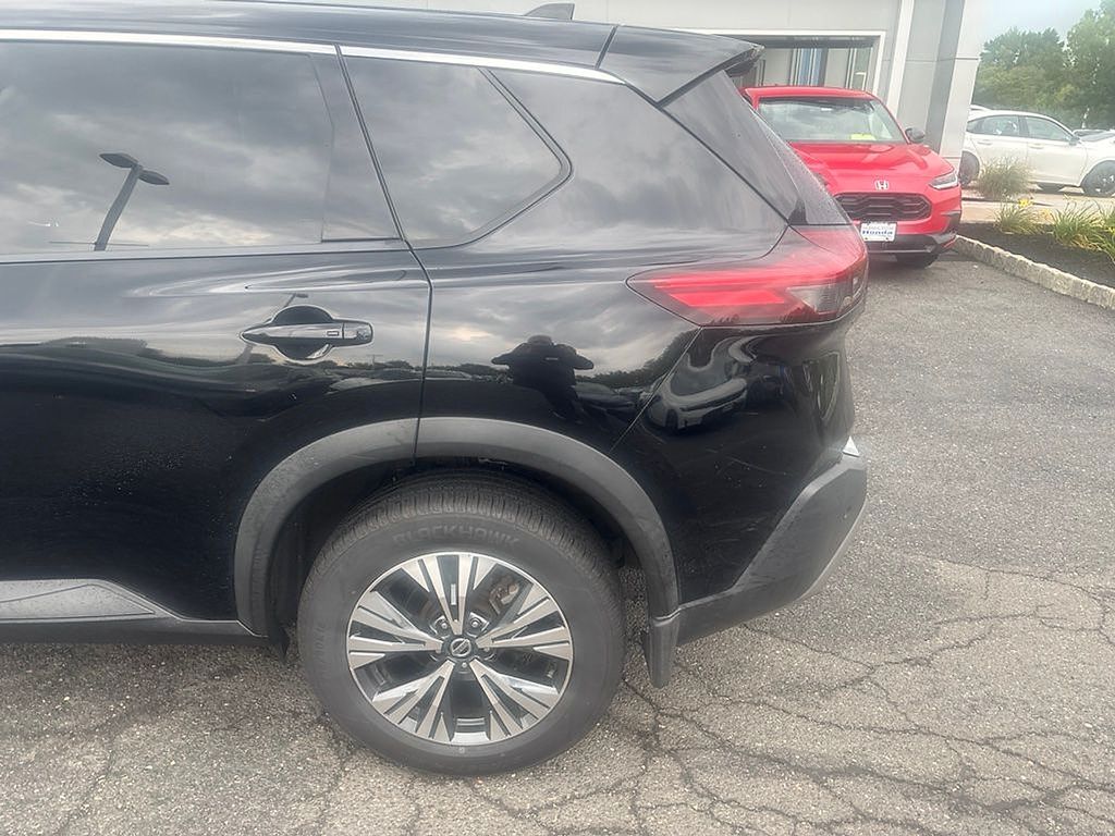 Thumbnail: 2021 Nissan Rogue - 6