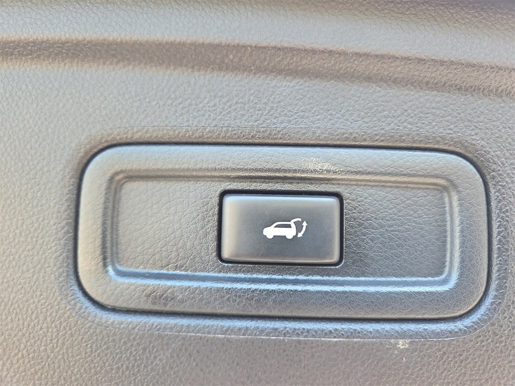 Thumbnail: 2014 INFINITI QX70 - 18