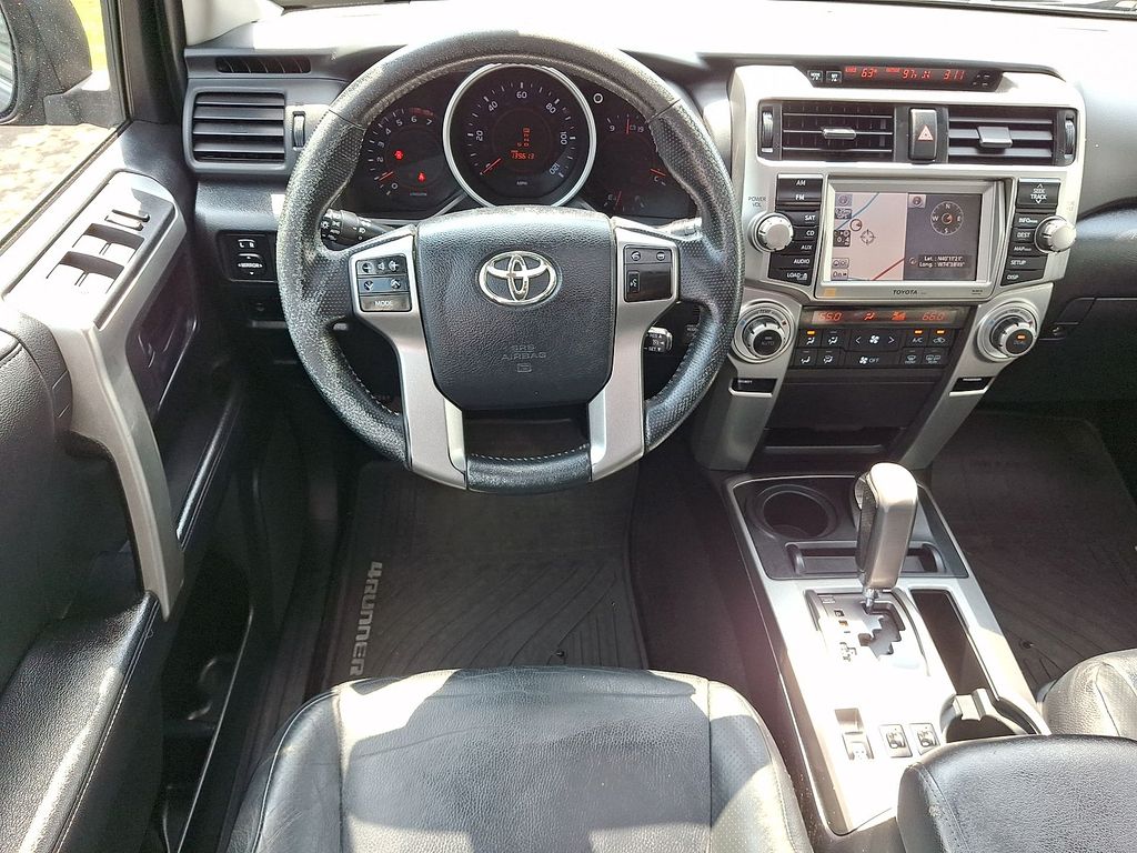 Thumbnail: 2011 Toyota 4Runner - 2