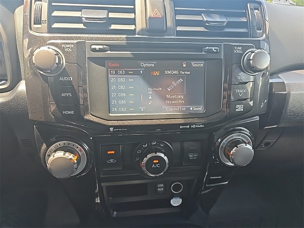 Thumbnail: 2018 Toyota 4Runner - 8