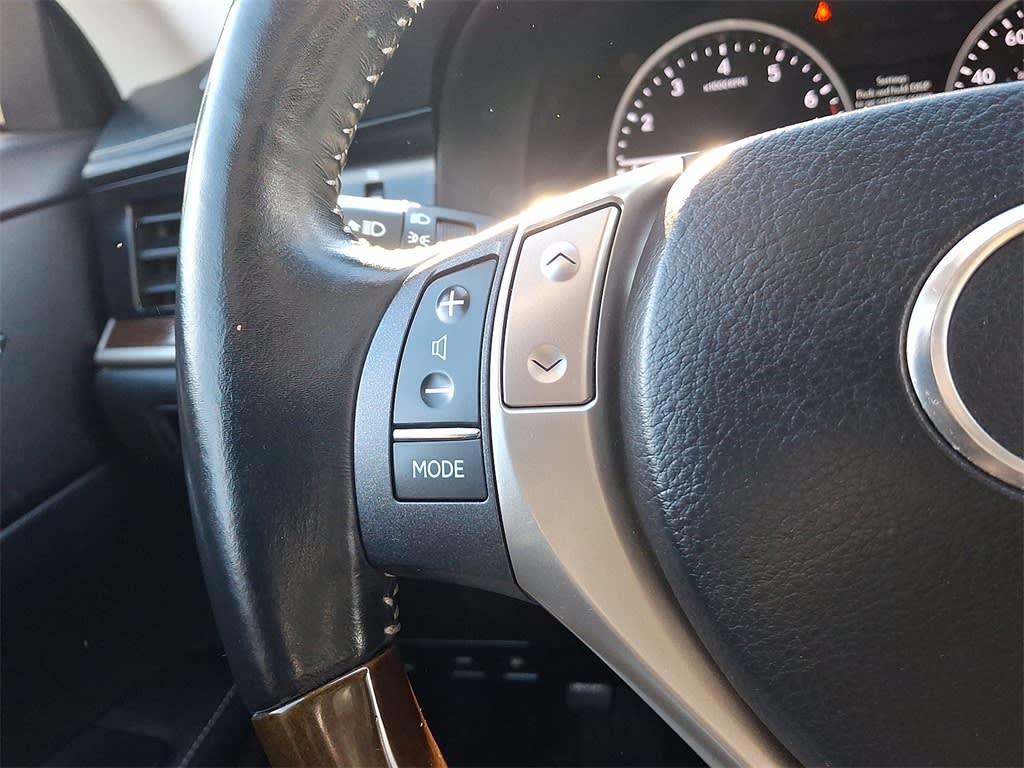 Thumbnail: 2014 Lexus ES - 20