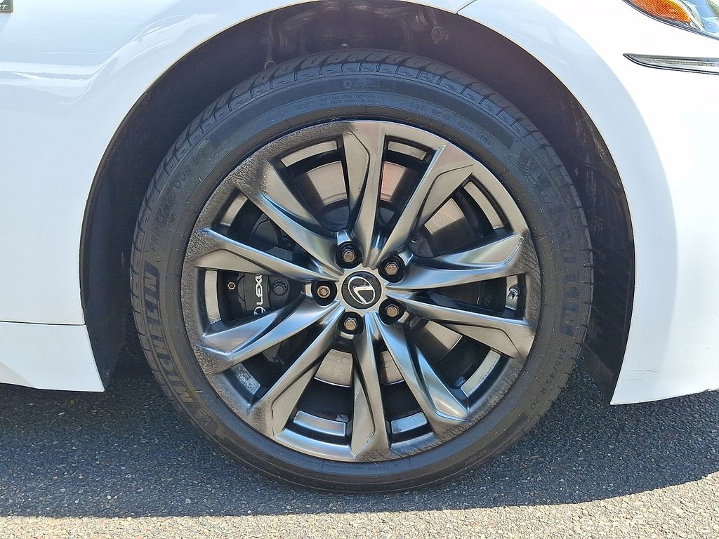 Thumbnail: 2018 Lexus LS - 7