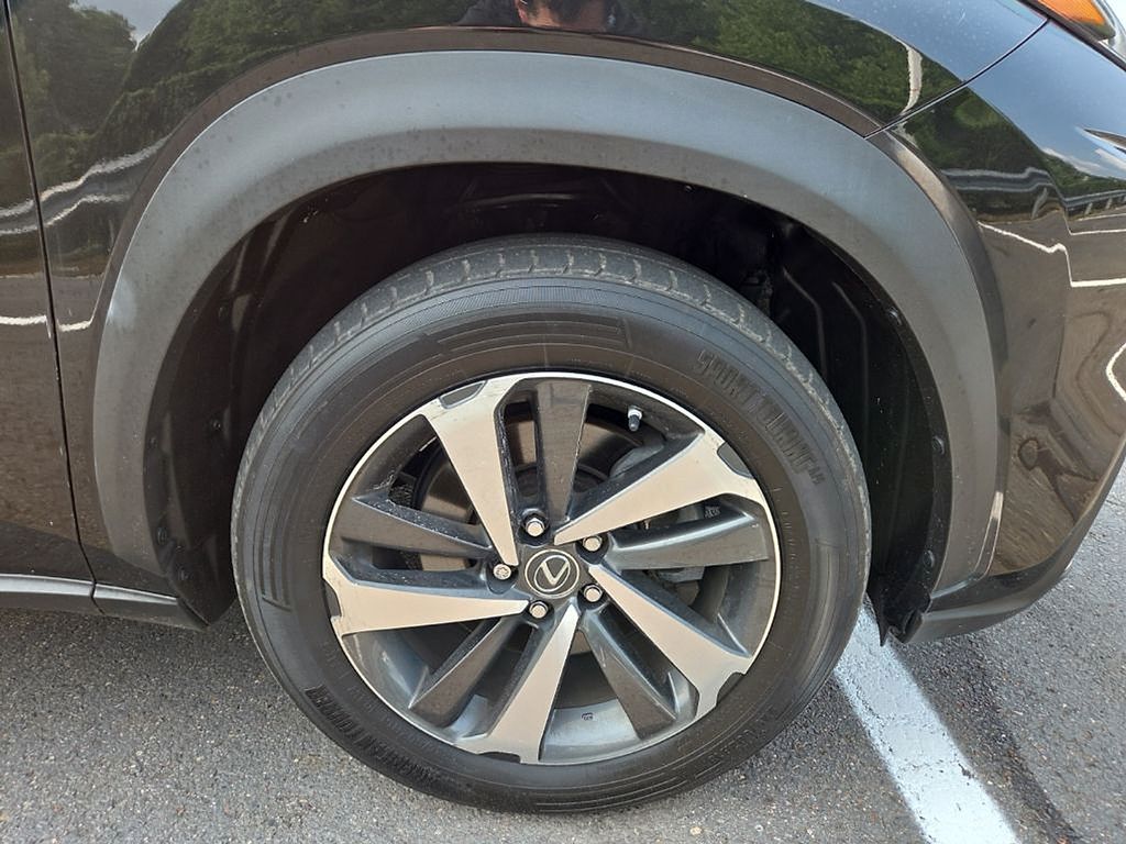 Thumbnail: 2019 Lexus NX - 18