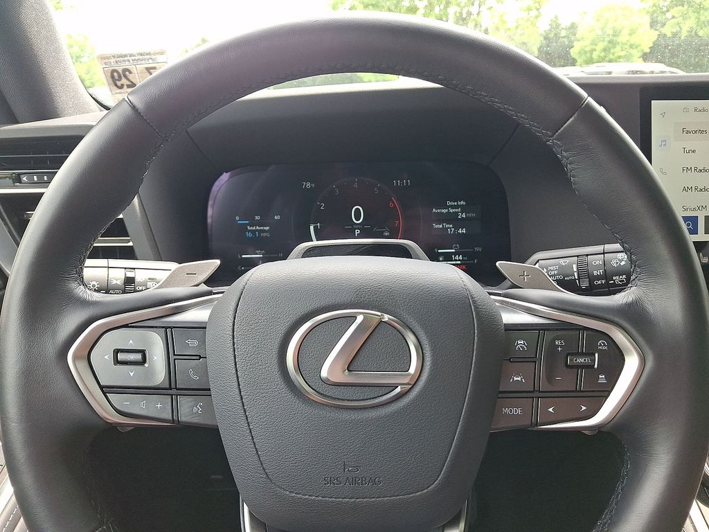 Thumbnail: 2024 Lexus ES - 2