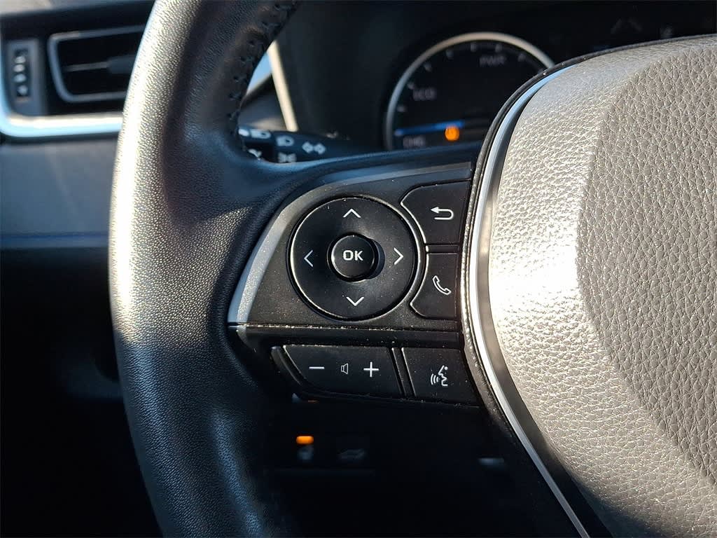 Thumbnail: 2022 Toyota RAV4 - 20