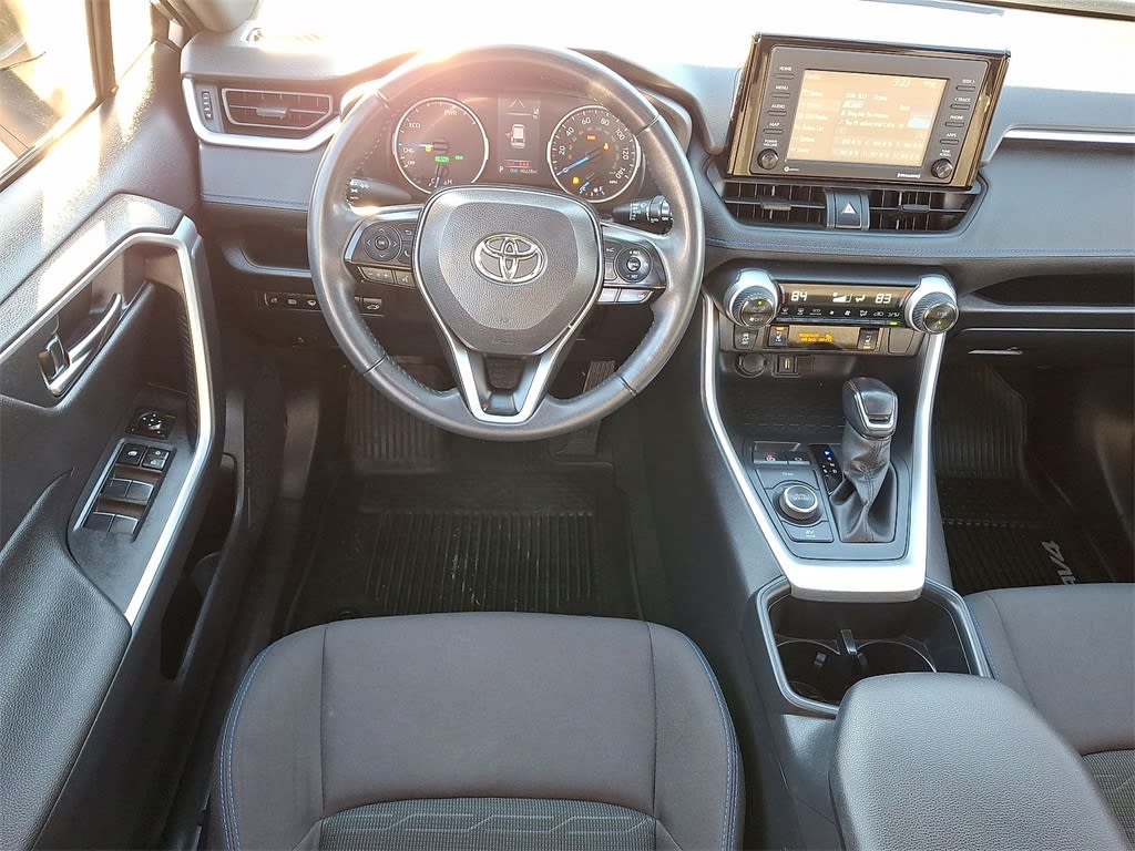 Thumbnail: 2022 Toyota RAV4 - 8