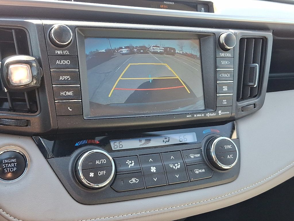 2016 Toyota RAV4 Limited 18
