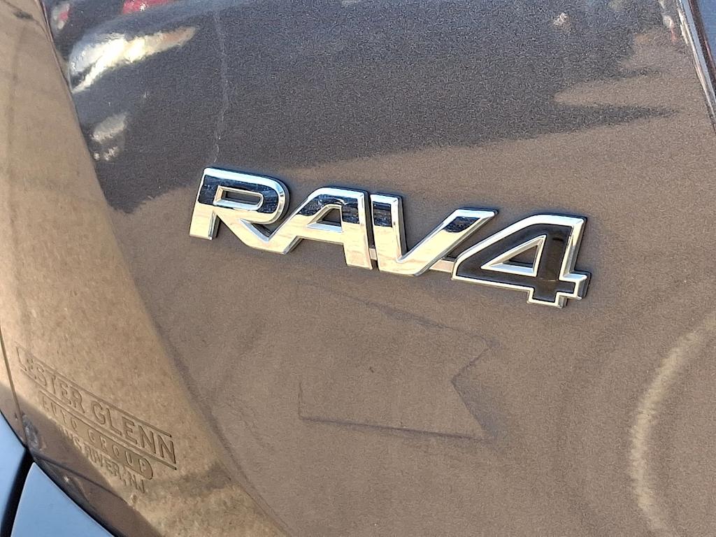 2016 Toyota RAV4 Limited 7