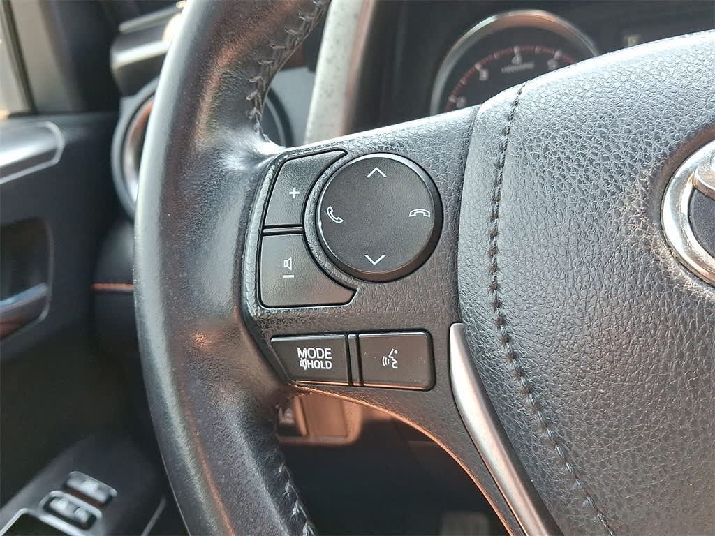 Thumbnail: 2016 Toyota RAV4 - 20
