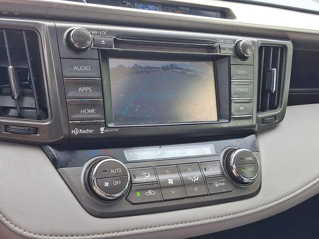 Thumbnail: 2014 Toyota RAV4 - 18