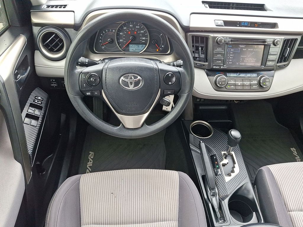 Thumbnail: 2014 Toyota RAV4 - 2