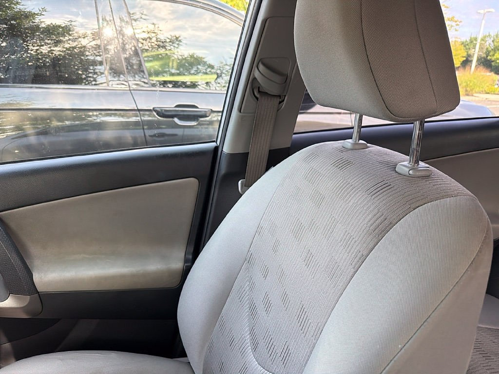 Thumbnail: 2009 Toyota RAV4 - 22