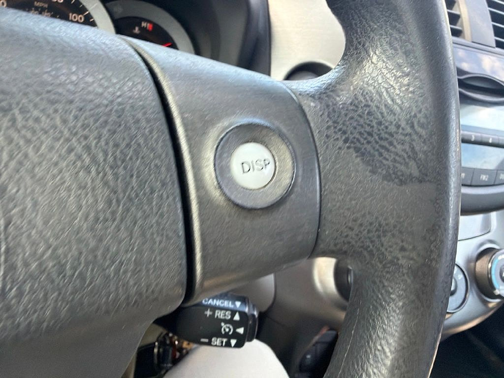 Thumbnail: 2009 Toyota RAV4 - 17