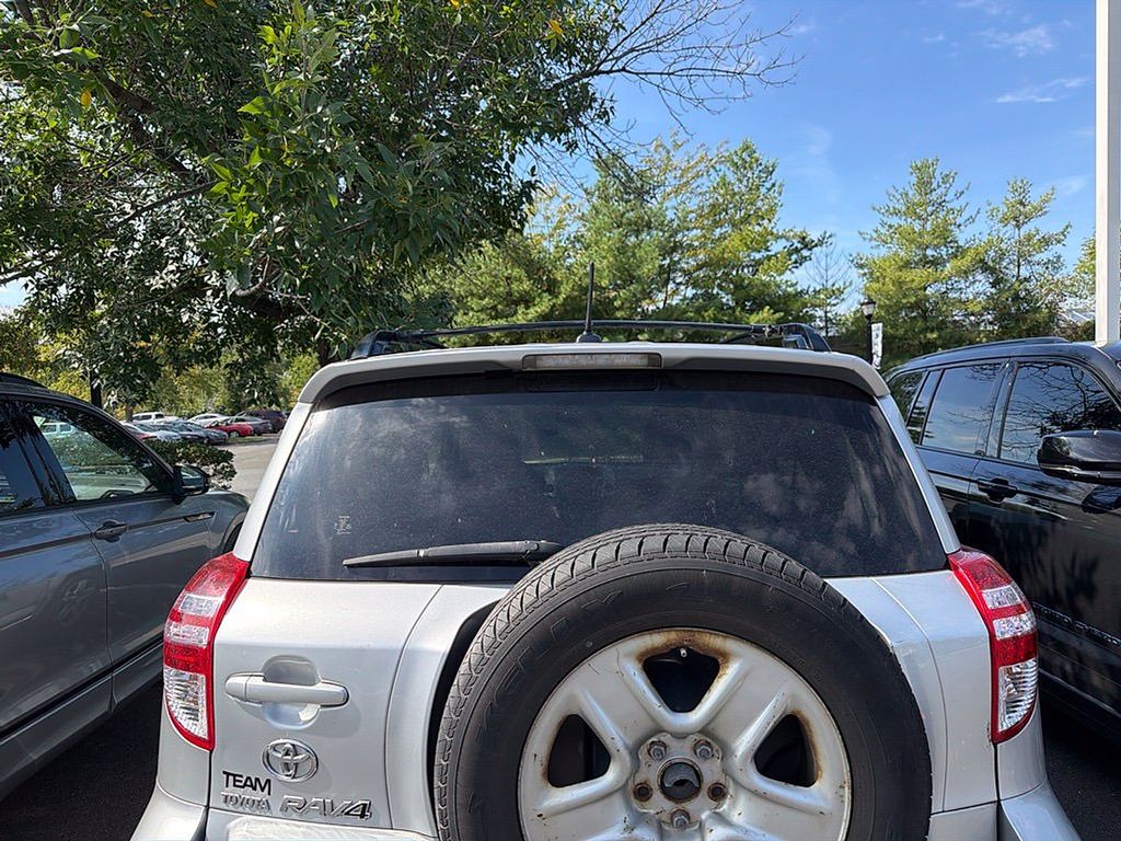 Thumbnail: 2009 Toyota RAV4 - 4
