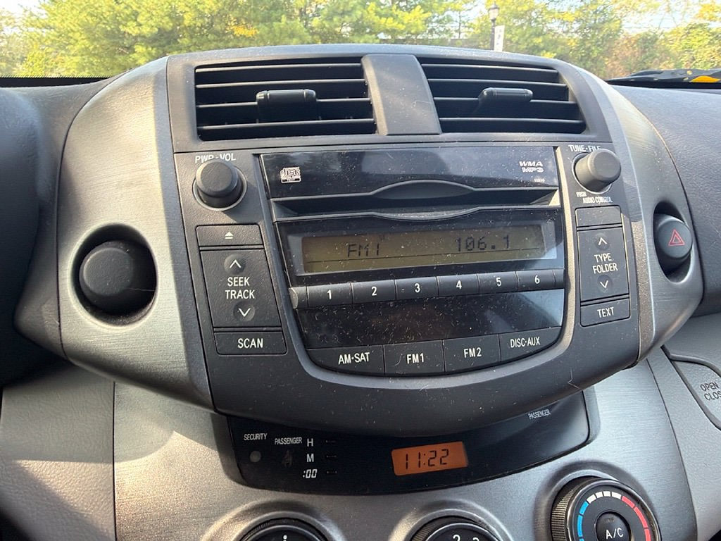 Thumbnail: 2009 Toyota RAV4 - 20