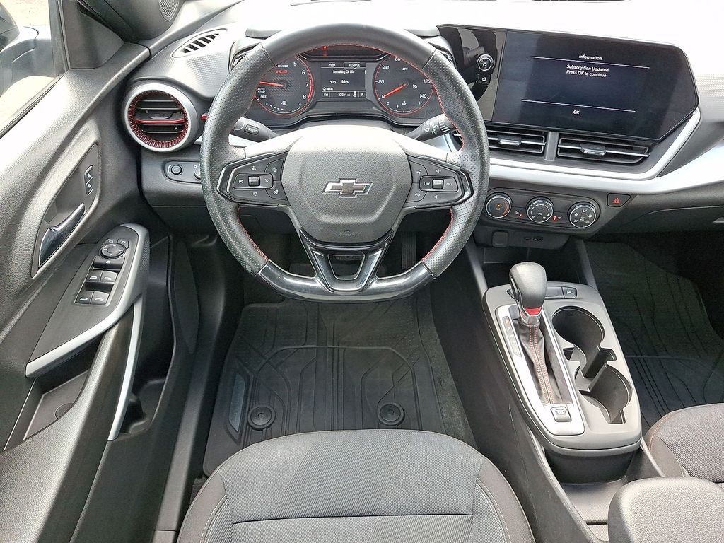 Thumbnail: 2024 Chevrolet Trax - 2