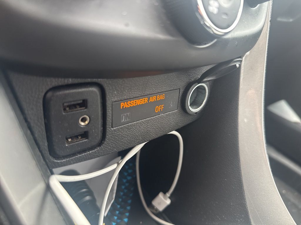 Thumbnail: 2017 Chevrolet Trax - 19