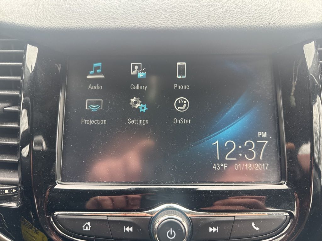 Thumbnail: 2017 Chevrolet Trax - 20