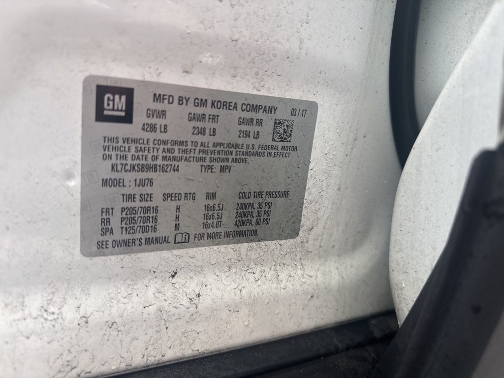 Thumbnail: 2017 Chevrolet Trax - 11