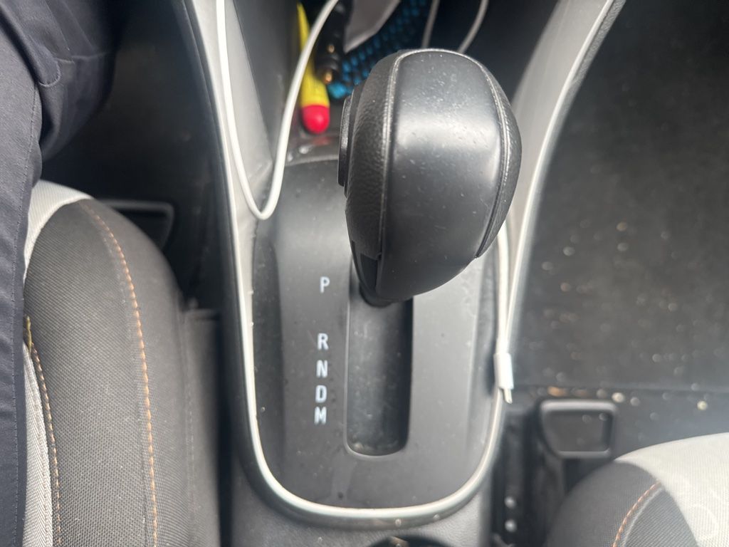 Thumbnail: 2017 Chevrolet Trax - 9