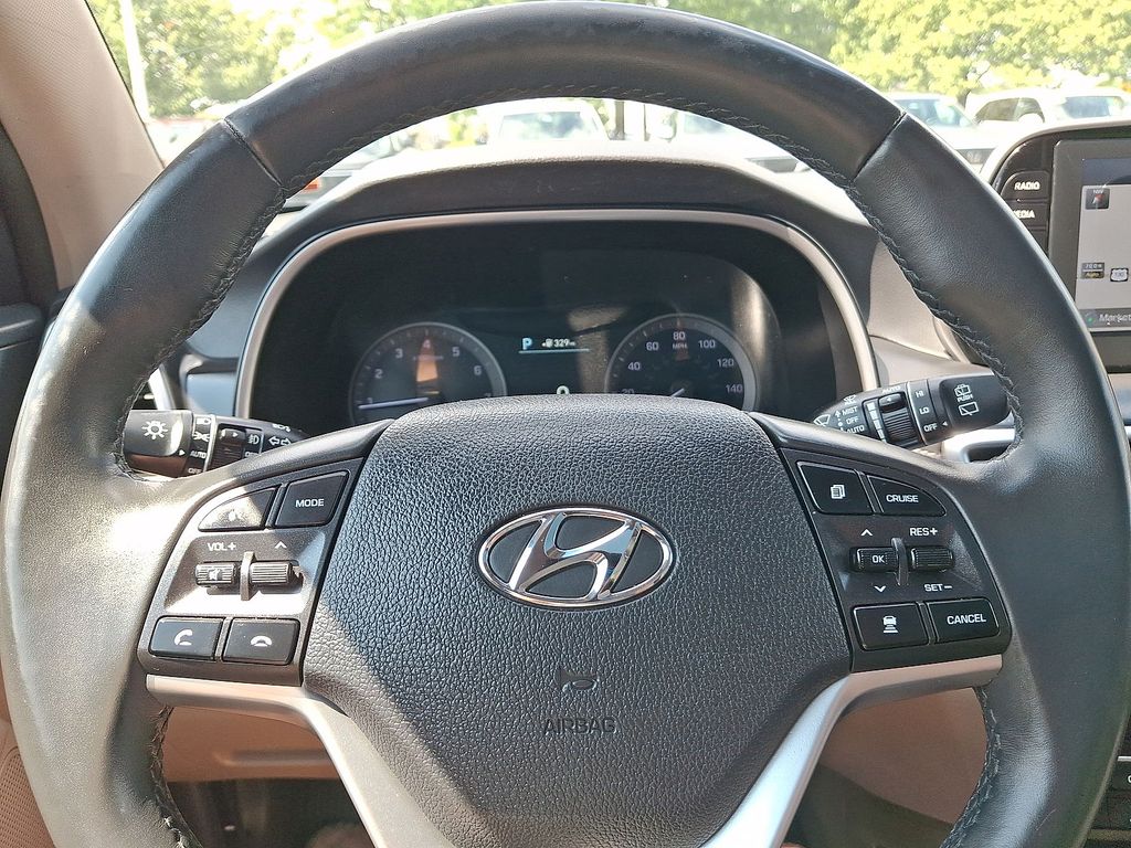Thumbnail: 2019 Hyundai Tucson - 19