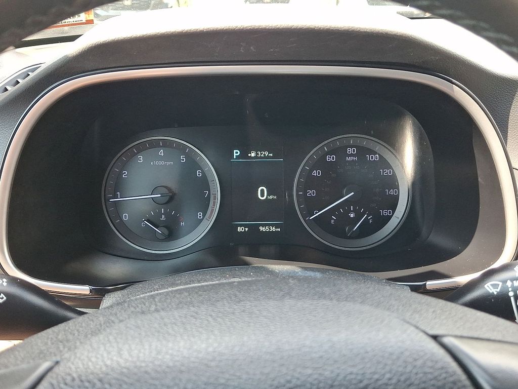 Thumbnail: 2019 Hyundai Tucson - 12