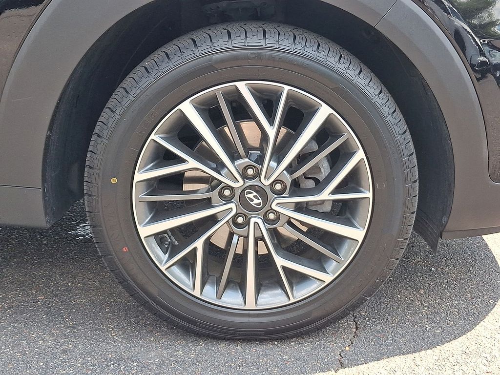 Thumbnail: 2019 Hyundai Tucson - 7