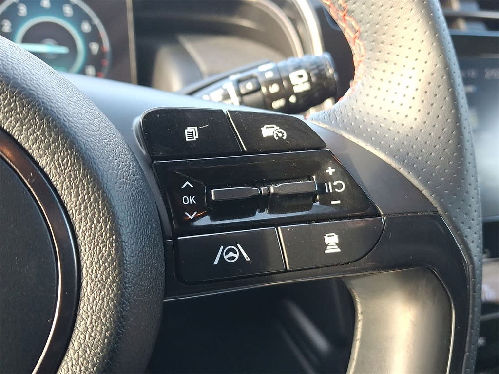 Thumbnail: 2022 Hyundai Tucson - 18