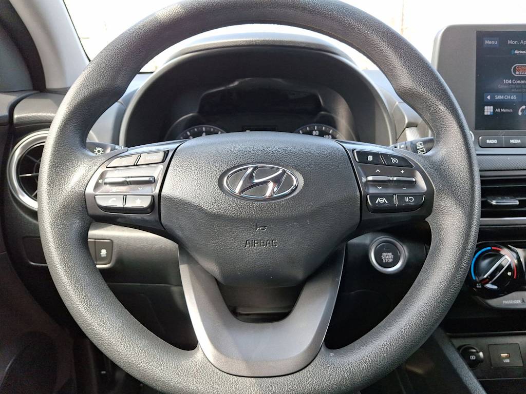 2022 Hyundai Kona SEL 2