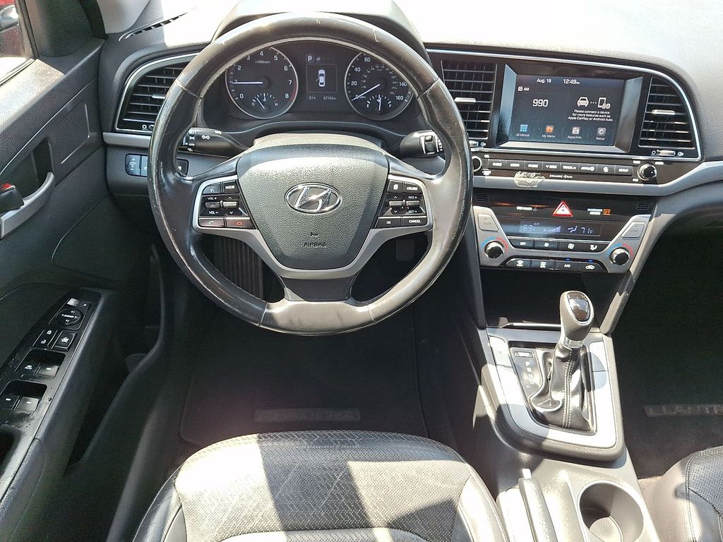Thumbnail: 2017 Hyundai Elantra - 2