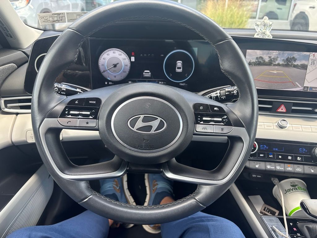 Thumbnail: 2025 Hyundai Elantra - 2