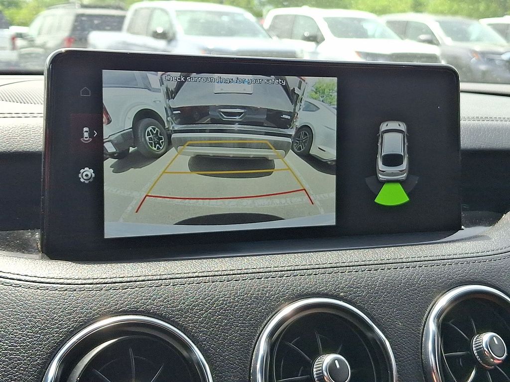 Thumbnail: 2022 Kia Stinger - 18