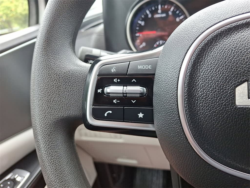 Thumbnail: 2023 Kia Carnival - 20