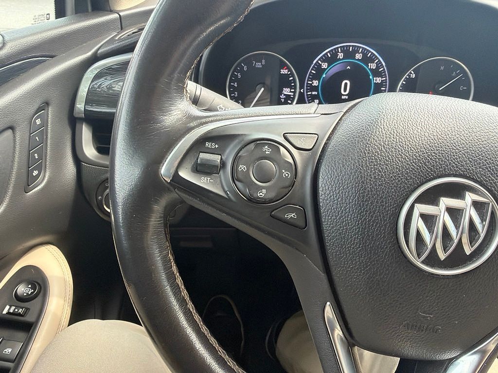Thumbnail: 2016 Buick Envision - 21