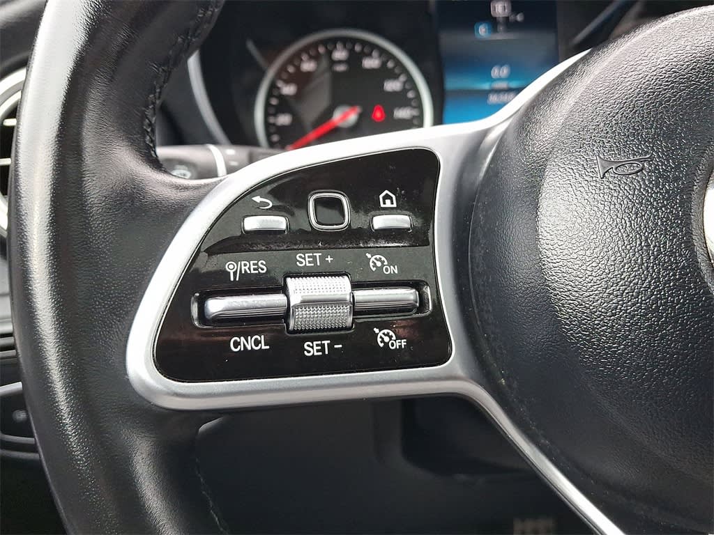 Thumbnail: 2022 Mercedes-Benz GLC - 20